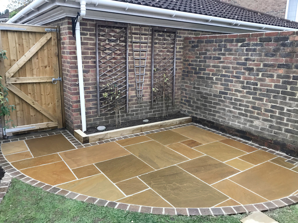 AN INSTALLATION GUIDE TO NATURAL PAVING